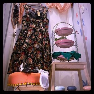 Scrumptious fall palette Lindy Bop gown